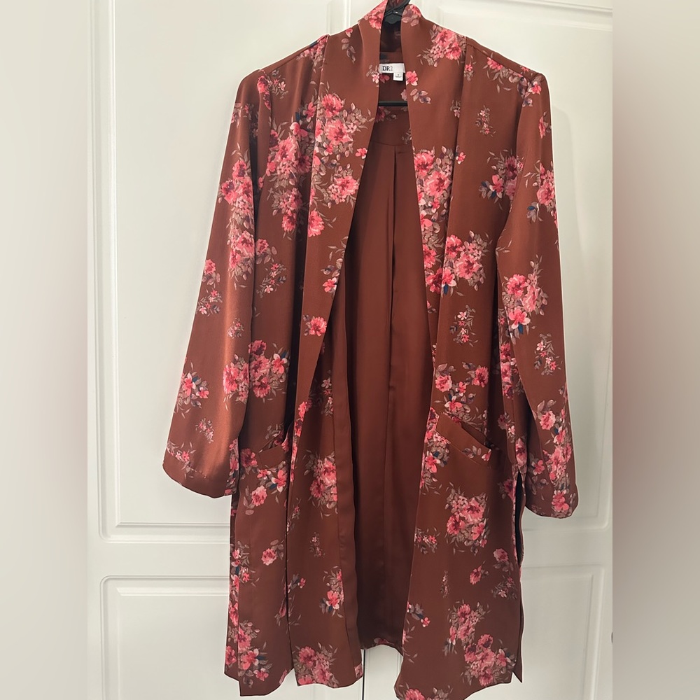 DR2 floral long sleeve cardigan with pockets
